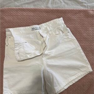 Zara White Jean Shorts Classic Fit